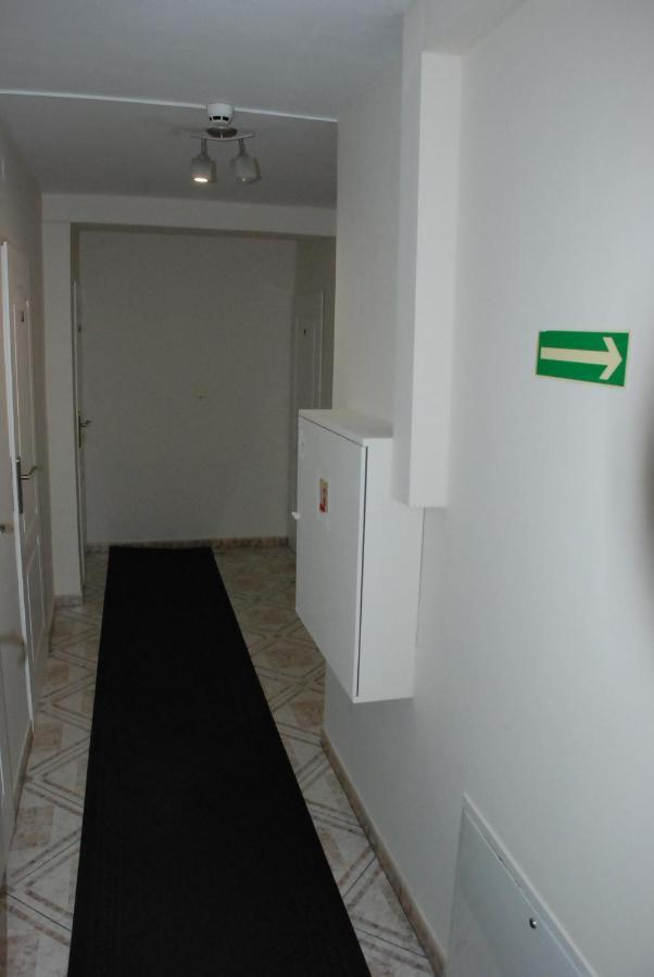 Hotelik Manhatan Radzyn Podlaski Εξωτερικό φωτογραφία